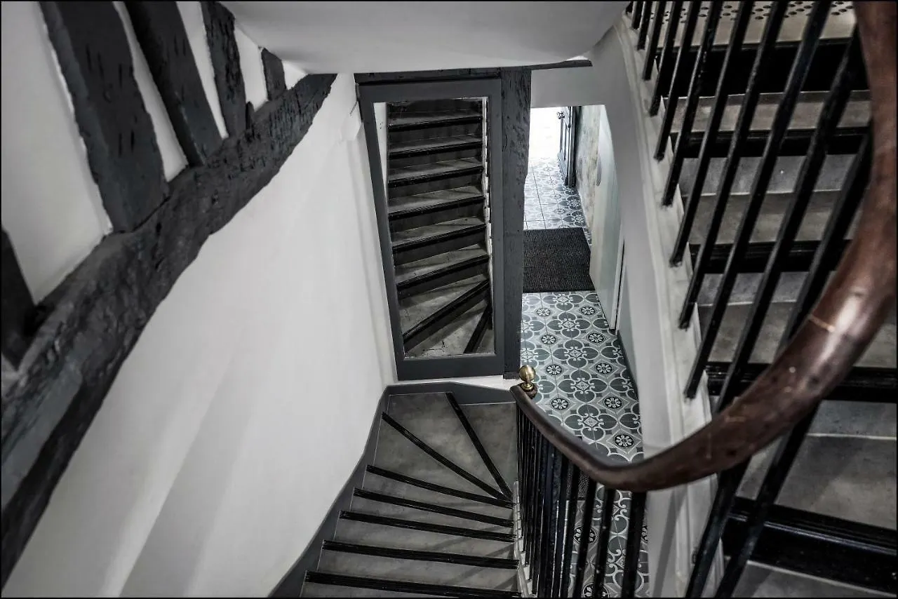 Montebello Lejlighedshotel Paris